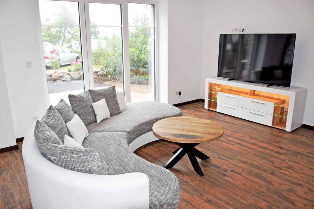 Ferienhaus Zum Boddenstrand Mit Ka Groß Zicker Exteriér fotografie