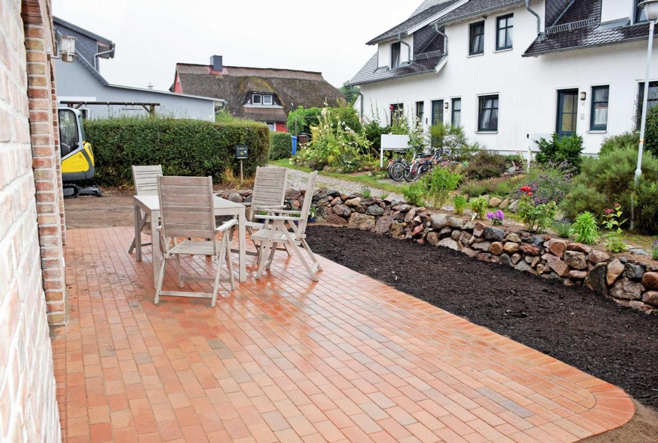 Ferienhaus Zum Boddenstrand Mit Ka Groß Zicker Exteriér fotografie